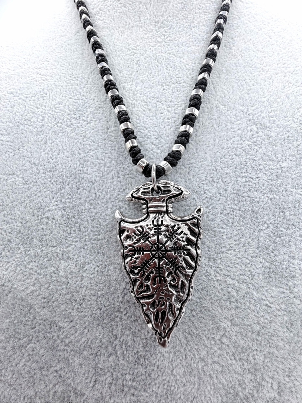 Viking Arrowhead Icelandic Magical Stave Vegvisir Compass Rough Weather Necklace